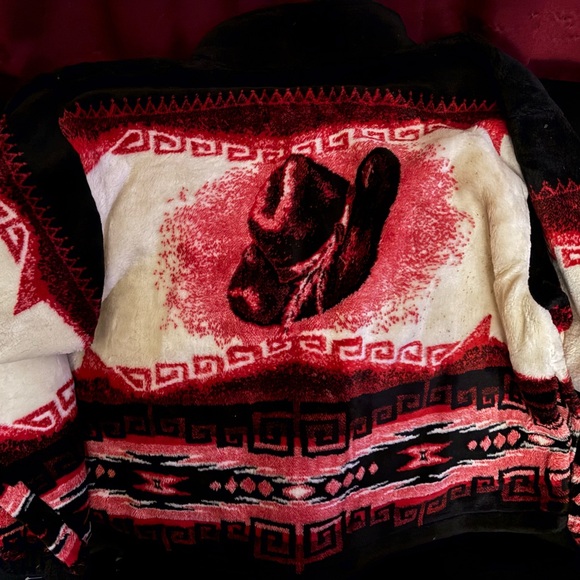 Outback trading company very warm fuzzy brand new never worn - Picture 3 of 4